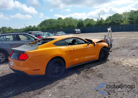 2018 Ford Mustang Ecoboost z USA, uszkodzony, nr VIN 1FA6P8TH7J5126064